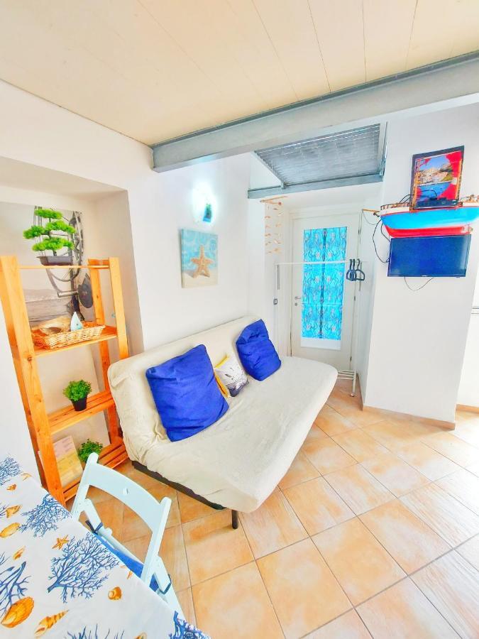 Monolocale Azzurro Procida Apartamento Exterior foto